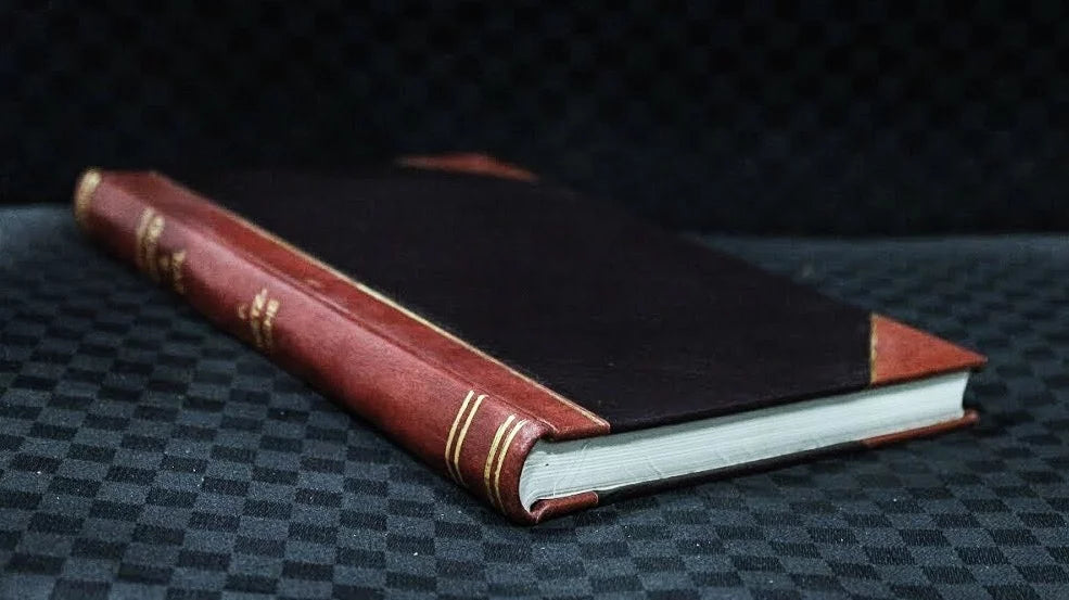 English composition / by Stratton D. Brooks. Volume 2 (1912) [Leatherbound]