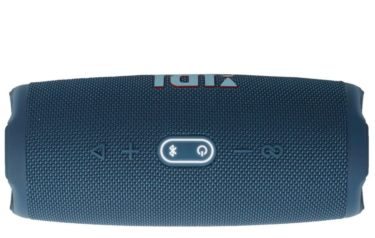 Charge 5 Bluetooth Speaker, IP67 Waterproof Bundle with Deluxe  Hardshell Protective Case (Blue)